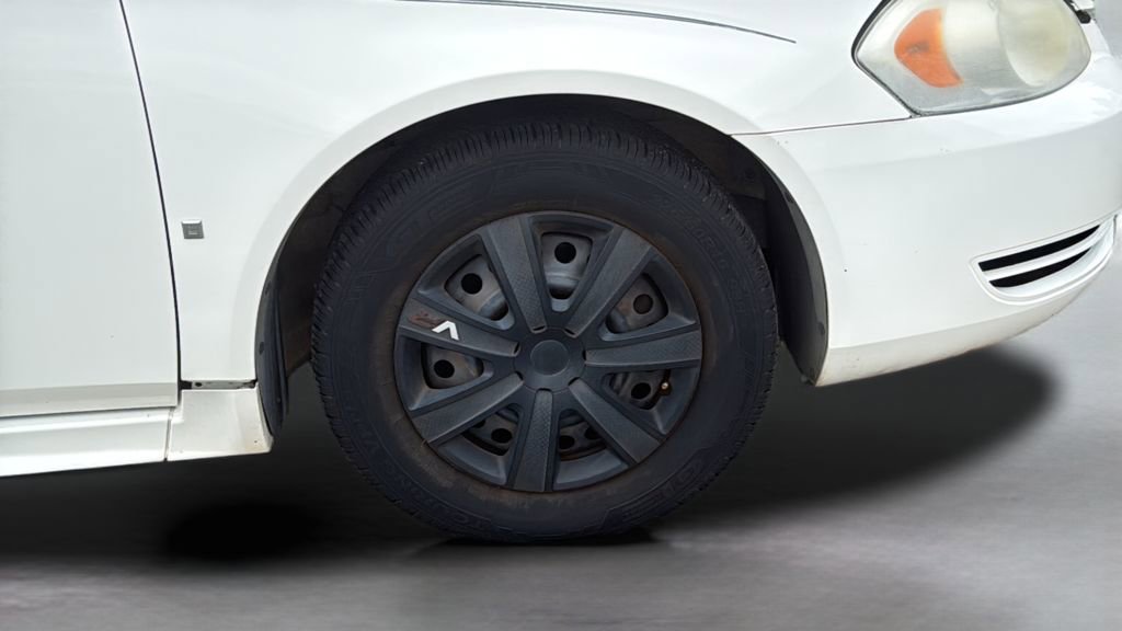 Used 2009 Chevrolet Impala LS FWD image 22
