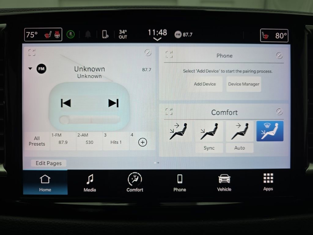 Used 2024 Chrysler Pacifica Touring-L image 33