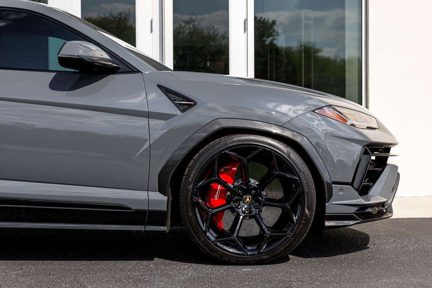 Used 2023 Lamborghini Urus Performante image 20