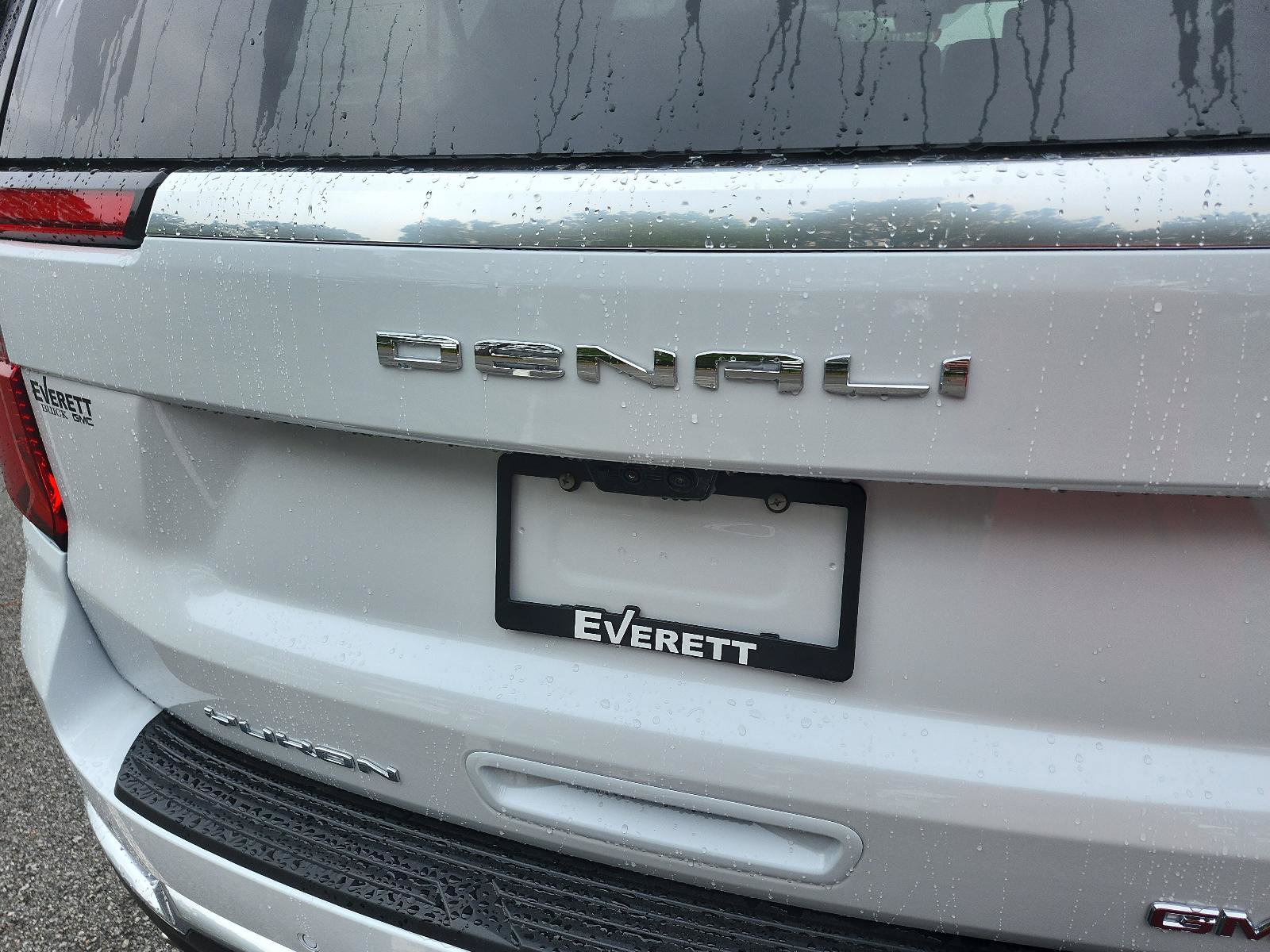 New 2026 GMC Yukon XL Denali AWD/4WD image 4