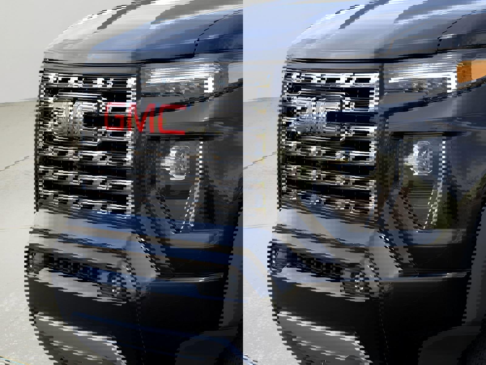 New 2026 GMC Canyon Denali image 13