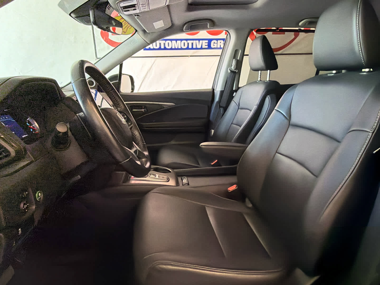 Used 2021 Honda Pilot Special Edition image 12