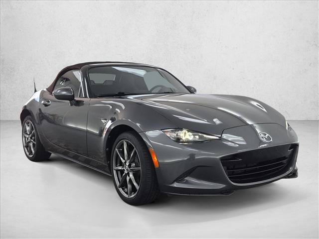 Used 2018 MAZDA MX-5 Miata Grand Touring RWD image 3