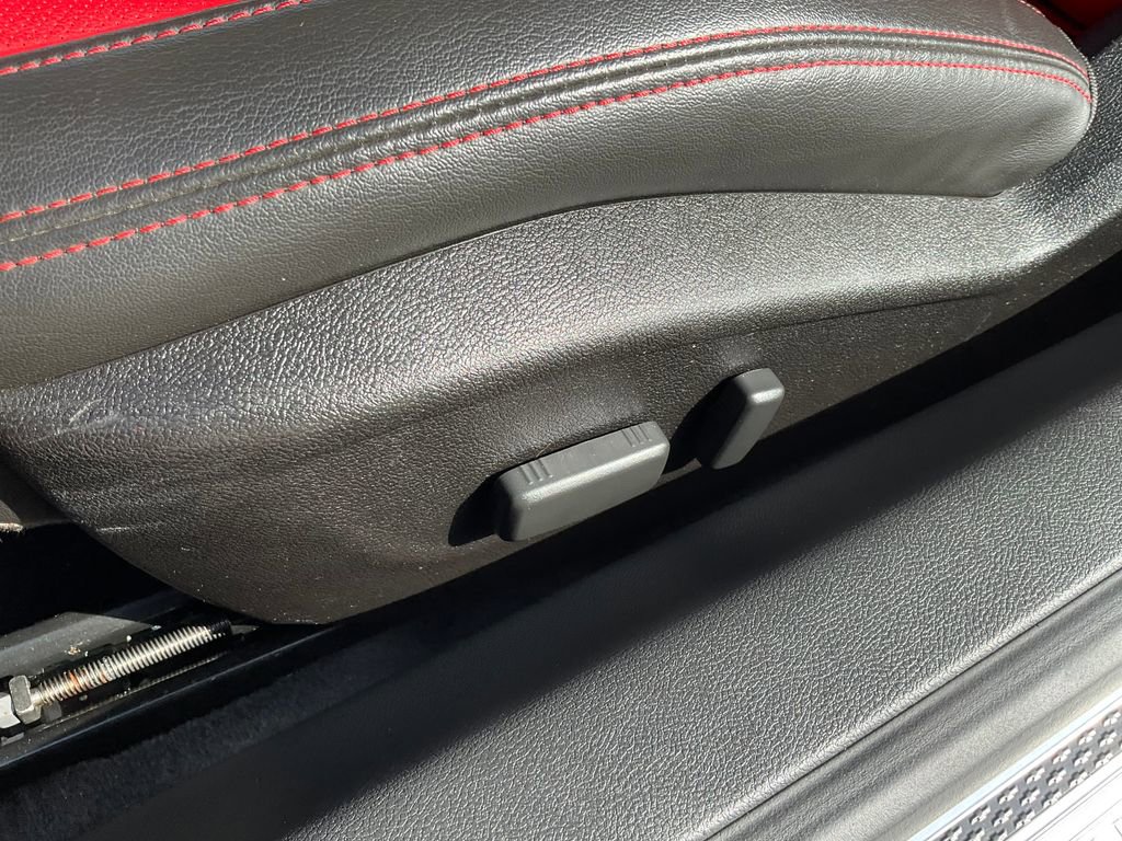 Used 2015 Chevrolet Camaro SS w/ Commemorative Special Edition image 19