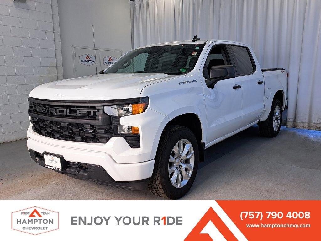 Used 2024 Chevrolet Silverado 1500 Custom image 1