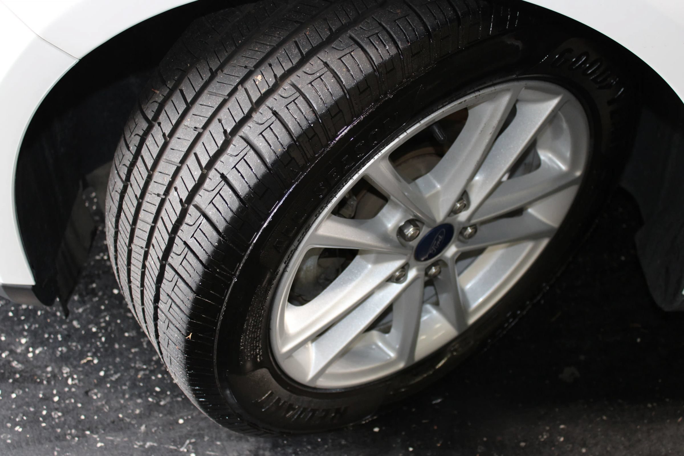 Used 2018 Ford Focus SE FWD image 32