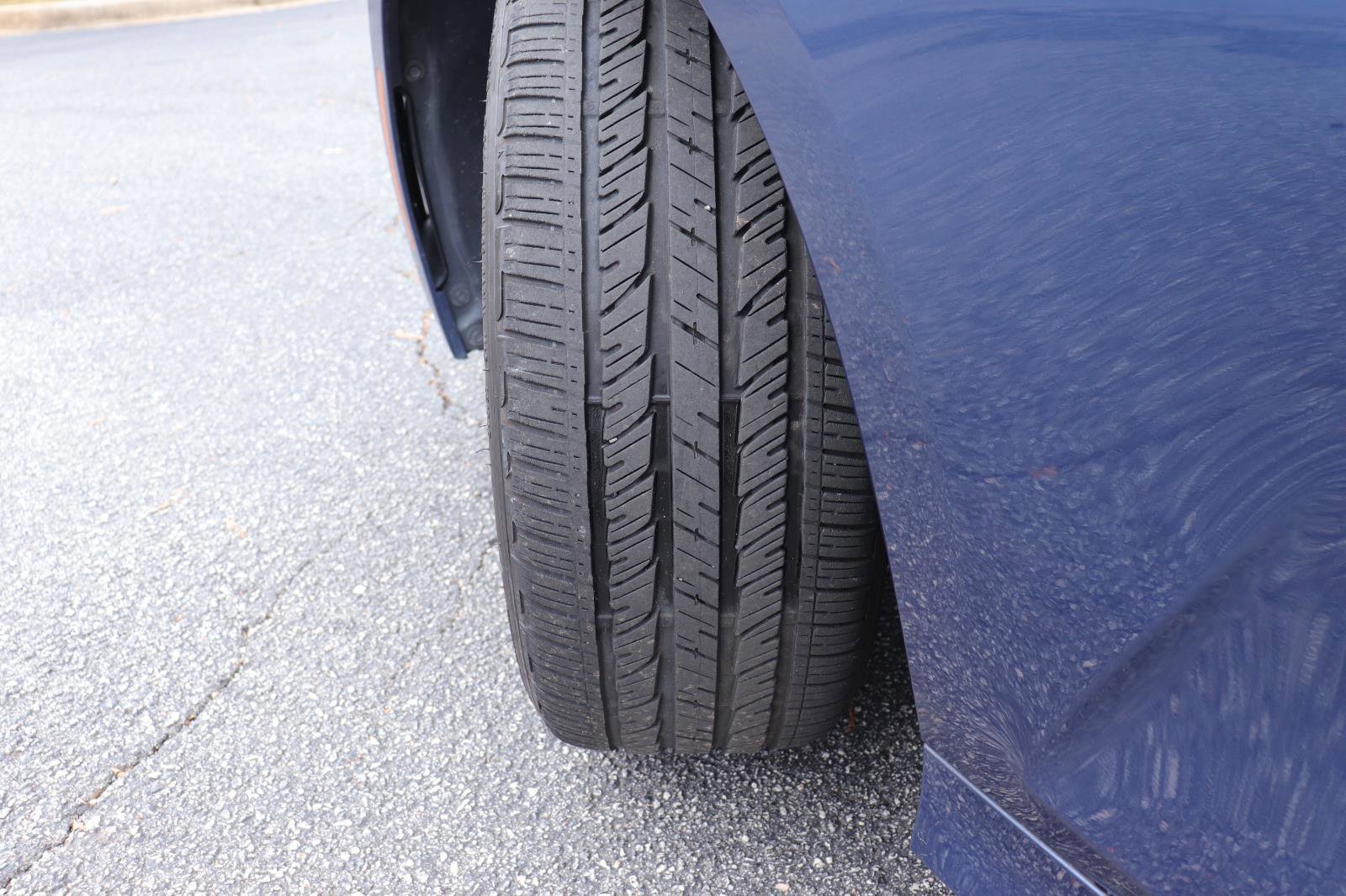 Used 2023 BMW 330i Sedan w/ Driving Assistance Package image 35