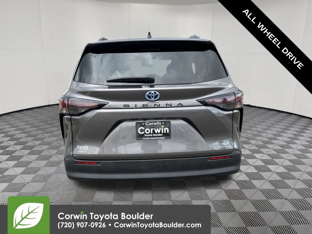Used 2023 Toyota Sienna XLE w/ XLE Plus Package AWD/4WD image 6