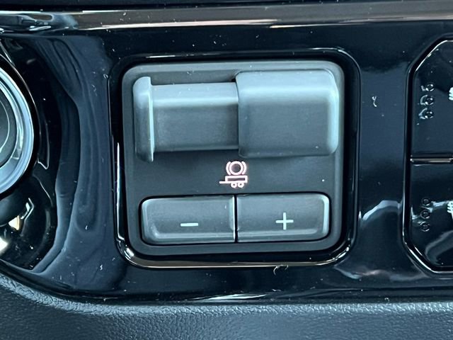 New 2026 Chevrolet Silverado 2500 LT w/ Safety Package AWD/4WD image 32