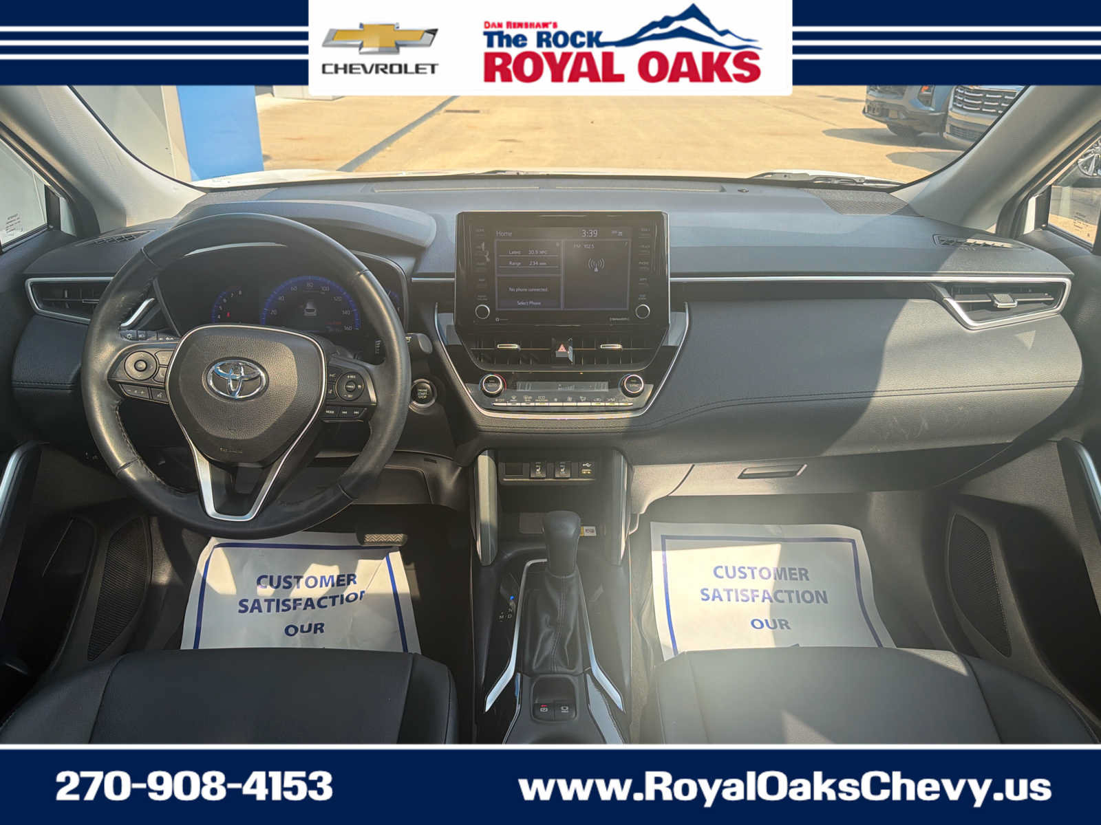 Used 2022 Toyota Corolla Cross XLE w/ Convenience Package AWD/4WD image 26