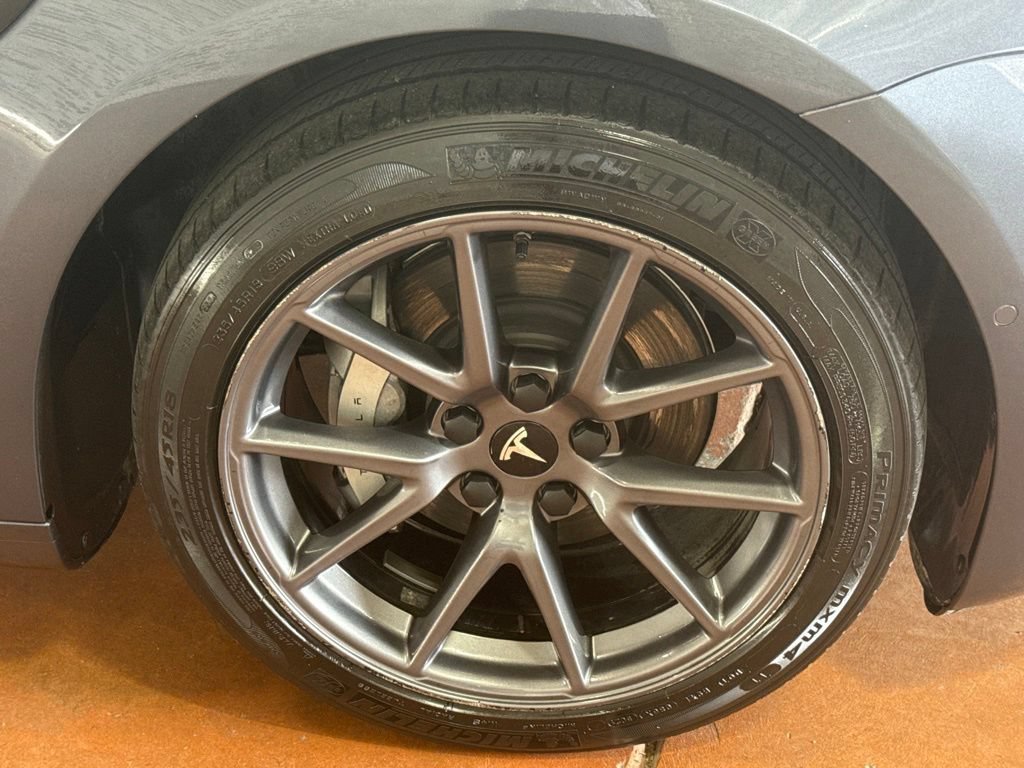 Used 2022 Tesla Model 3 Long Range AWD/4WD image 10