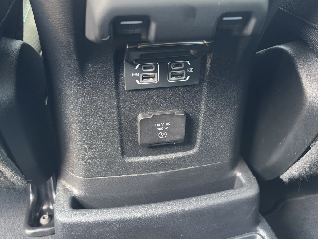 Used 2024 Jeep Wrangler Unlimited Rubicon 4xe AWD/4WD image 17