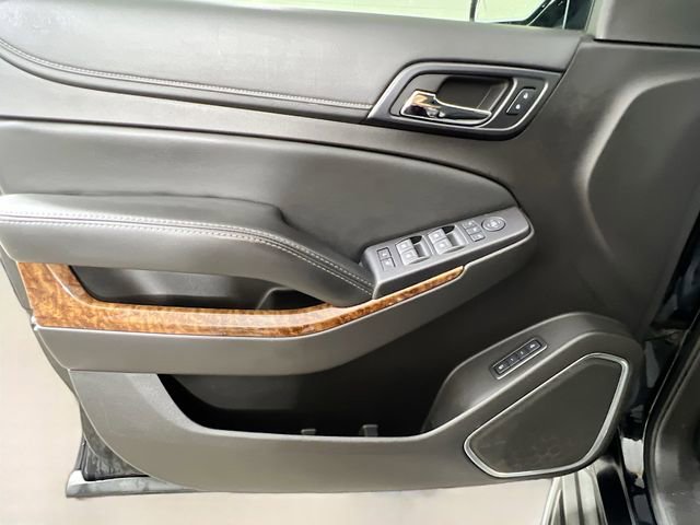 Used 2016 Chevrolet Suburban LTZ AWD/4WD image 33