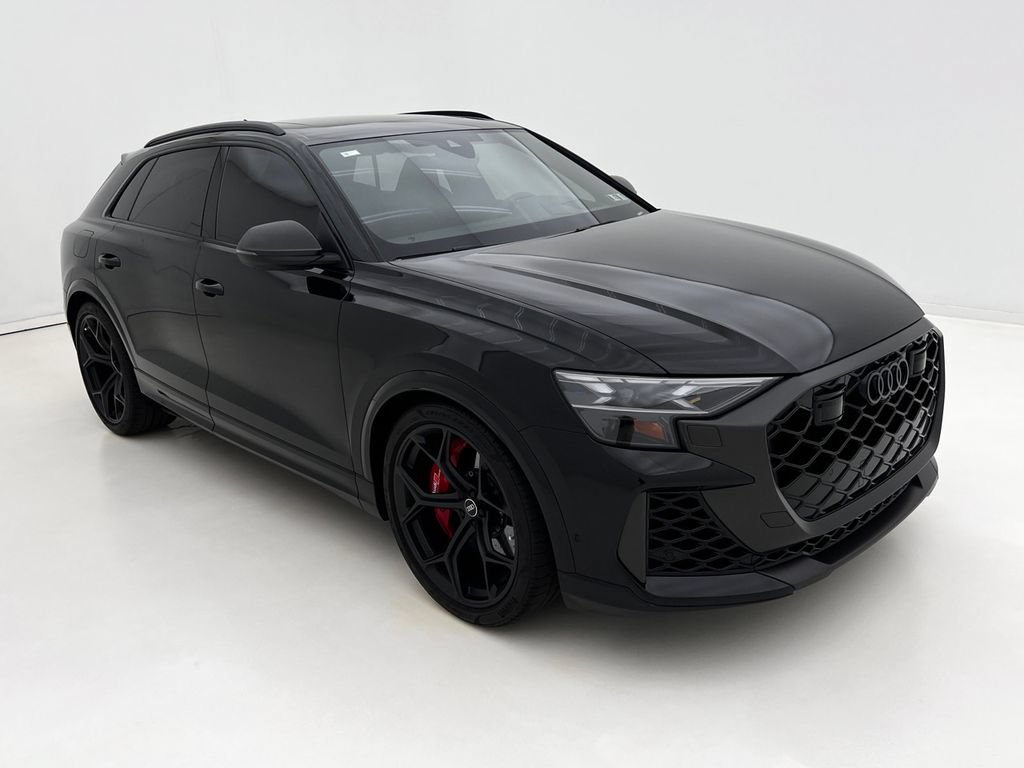 Used 2025 Audi RS Q8 performance AWD/4WD image 2