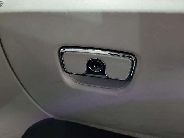 Used 2018 Jeep Grand Cherokee Summit image 70