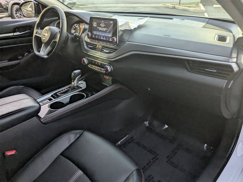 Used 2025 Nissan Altima 2.5 SR image 30