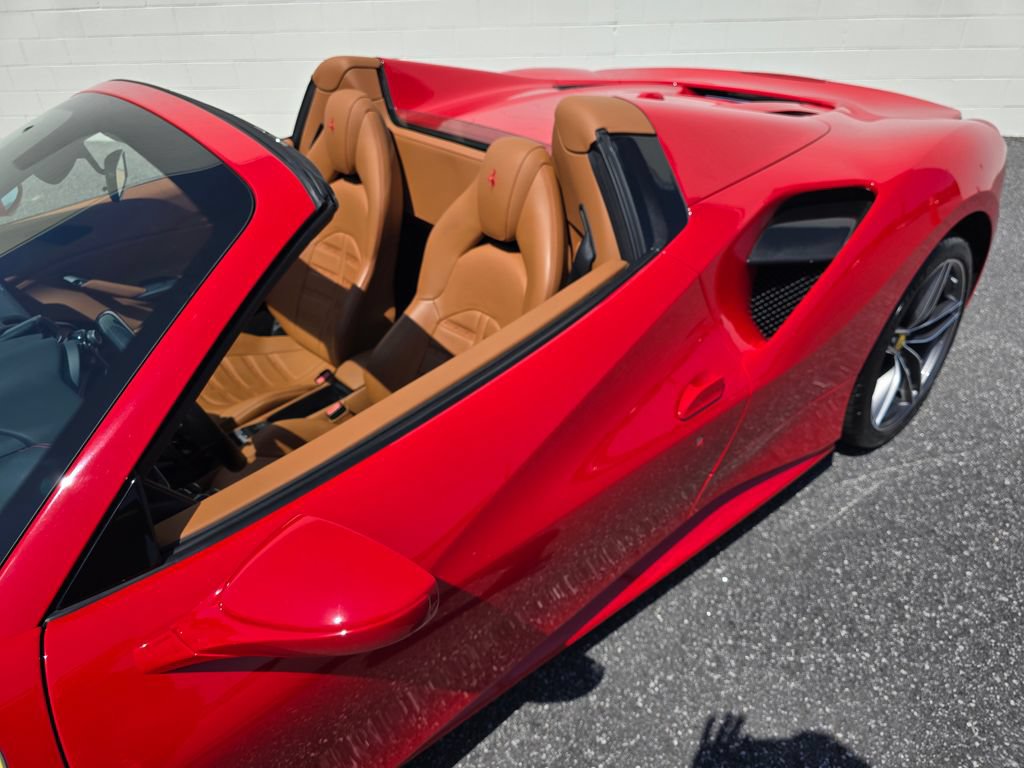 Used 2018 Ferrari 488 Spider RWD image 22