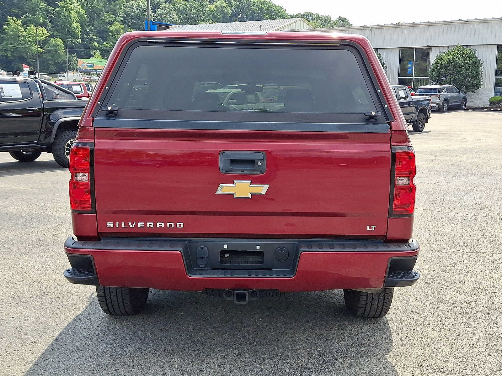 Used 2018 Chevrolet Silverado 1500 LT w/ All Star Edition AWD/4WD image 5