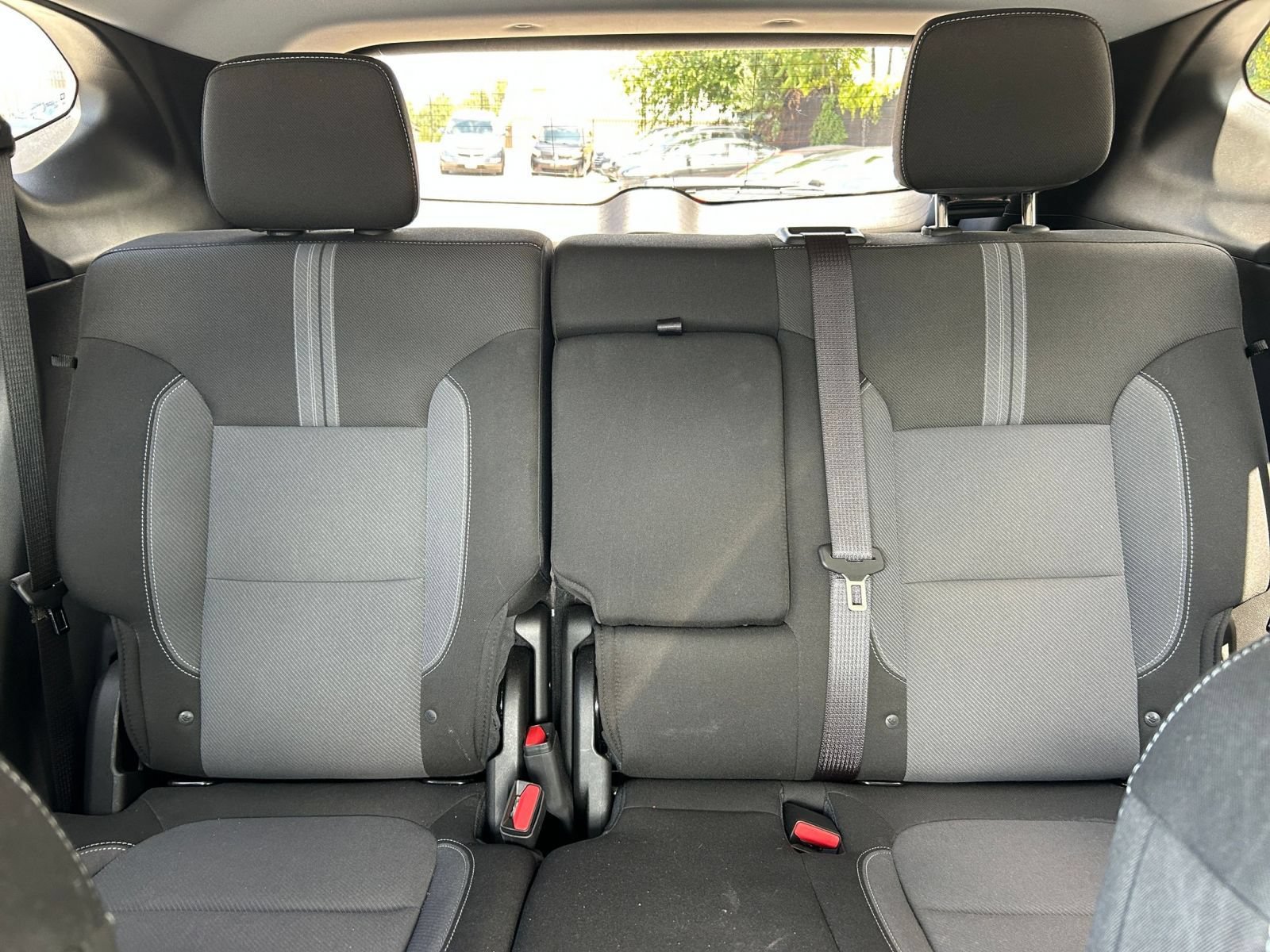 Used 2025 Chevrolet Blazer LT FWD image 32