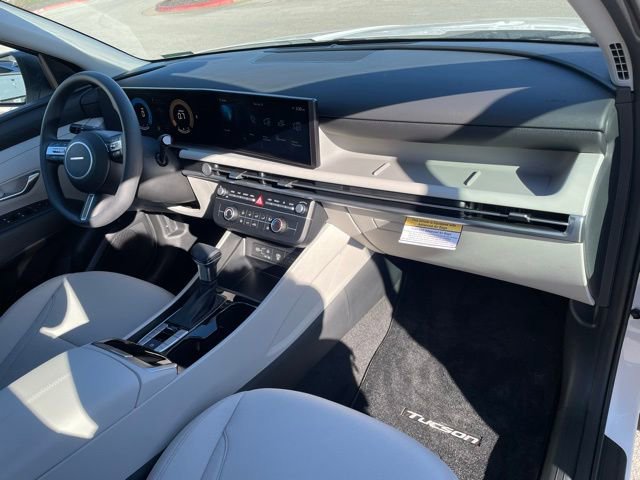 New 2025 Hyundai Tucson SE image 30