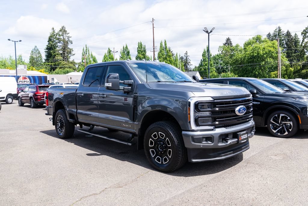 Used 2026 Ford F350 Platinum w/ FX4 Off-Road Package AWD/4WD image 26