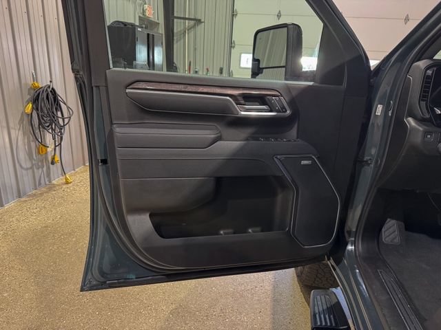 Used 2025 Chevrolet Silverado 2500 LTZ w/ Trail Boss Package AWD/4WD image 10