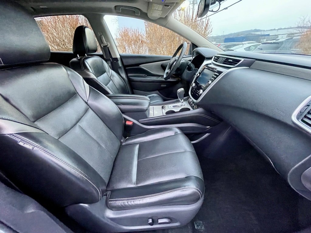 Used 2017 Nissan Murano Platinum w/ Platinum Technology Package image 16