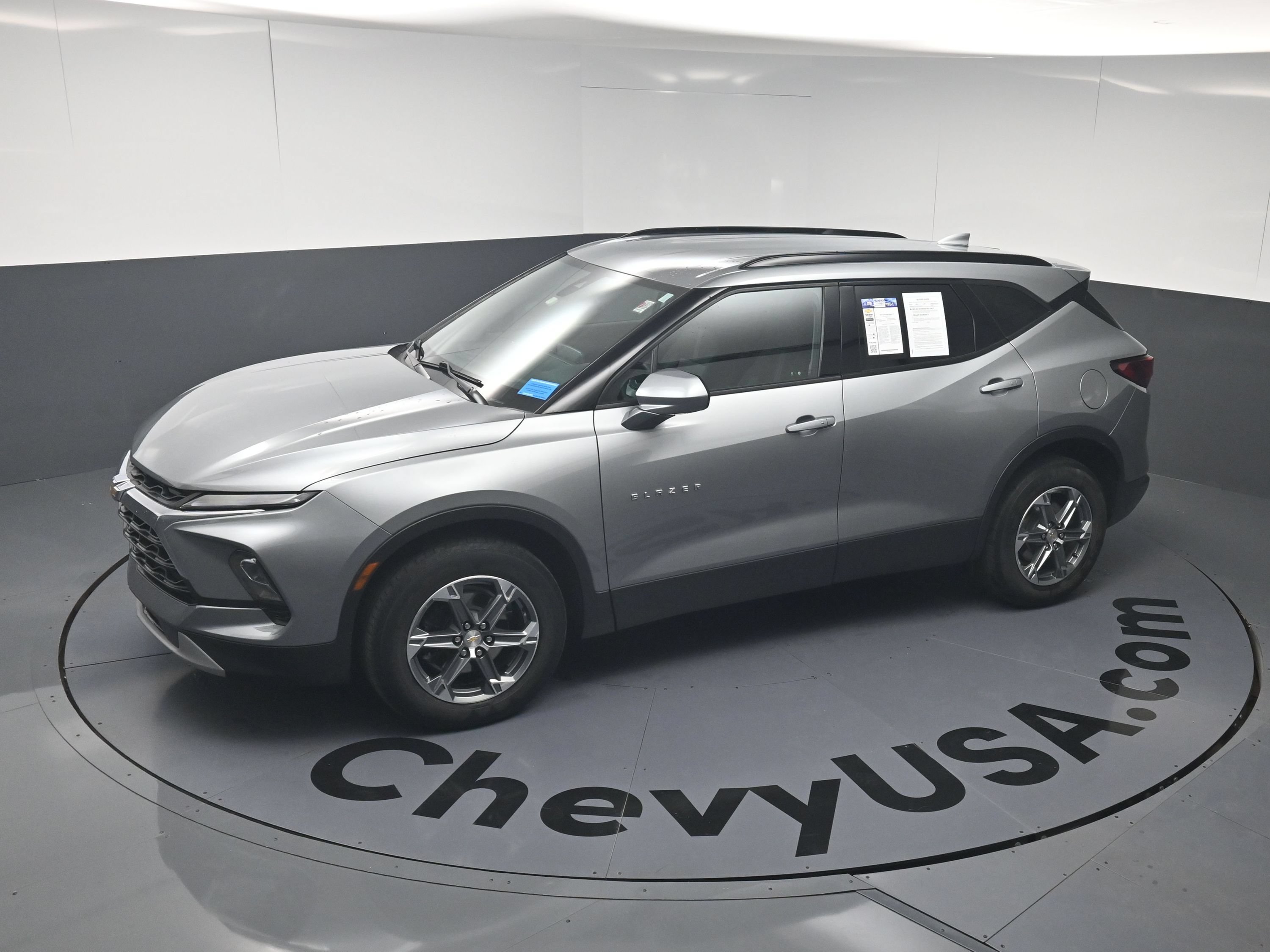 Used 2023 Chevrolet Blazer LT w/ Convenience Package FWD image 28