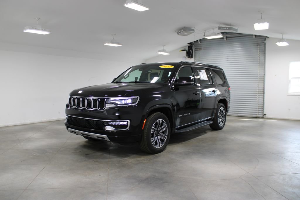 Used 2024 Jeep Wagoneer Series II AWD/4WD image 4