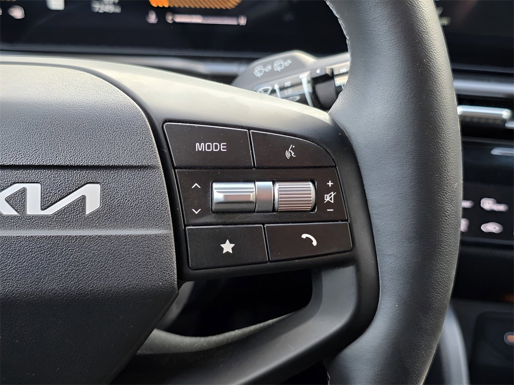 Used 2026 Kia Sportage EX image 28