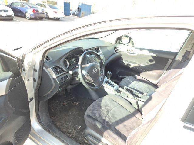 Used 2013 Nissan Sentra SV w/ Driver Pkg FWD image 10