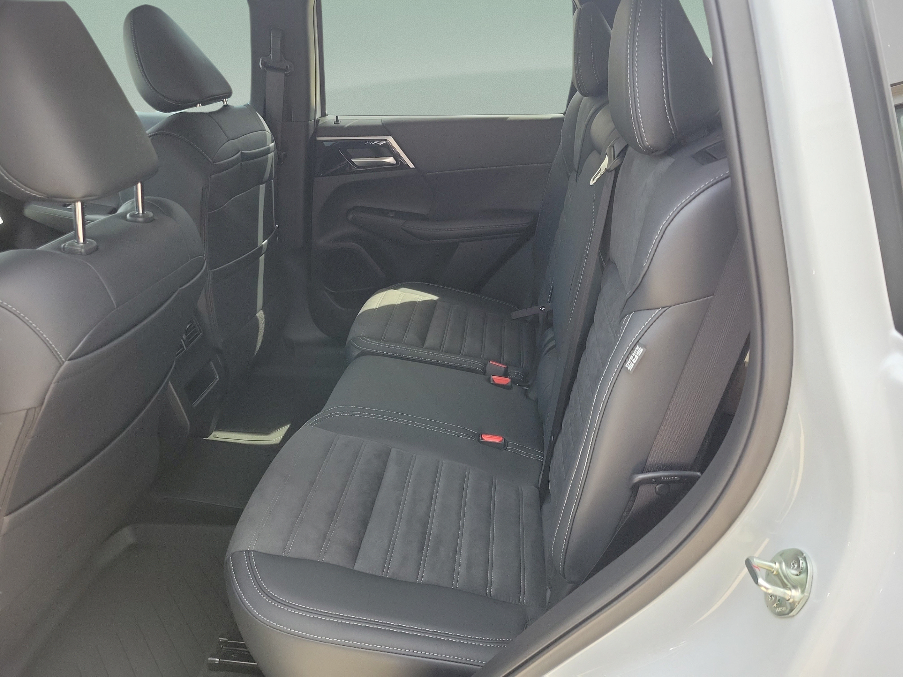 New 2026 Nissan Rogue SL AWD/4WD image 12