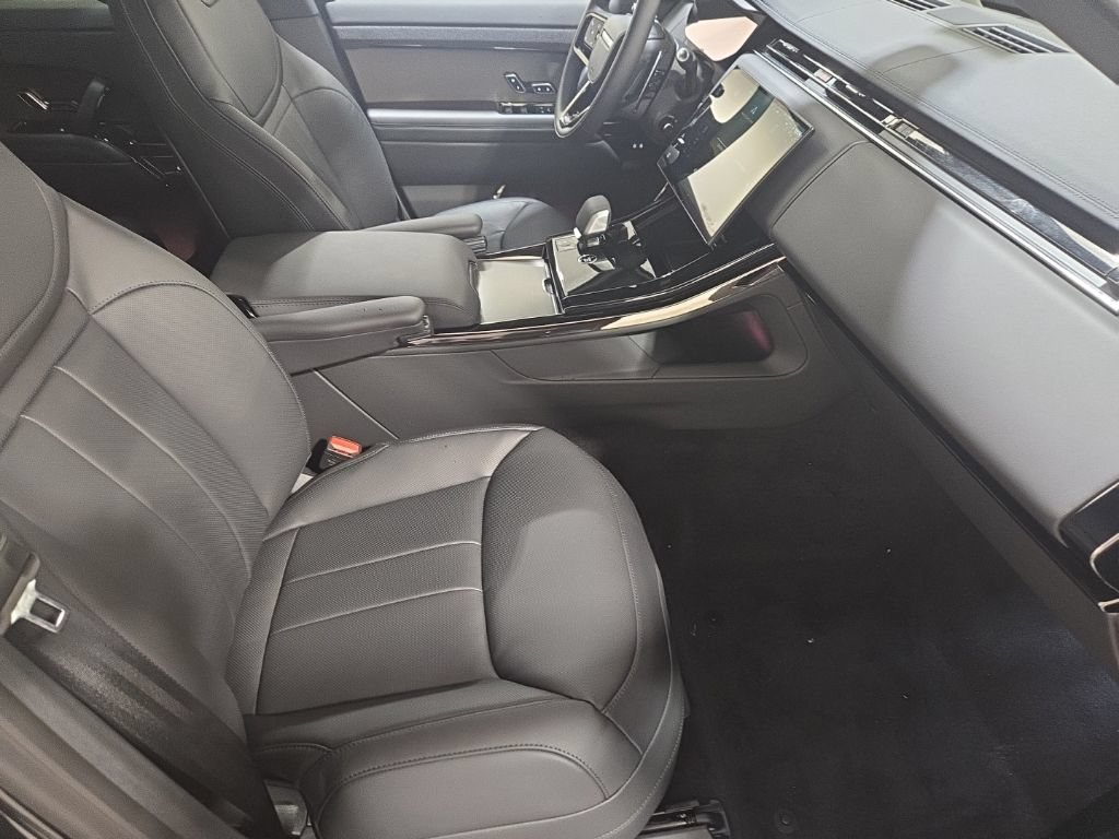New 2026 Land Rover Range Rover Sport Dynamic SE AWD/4WD image 24