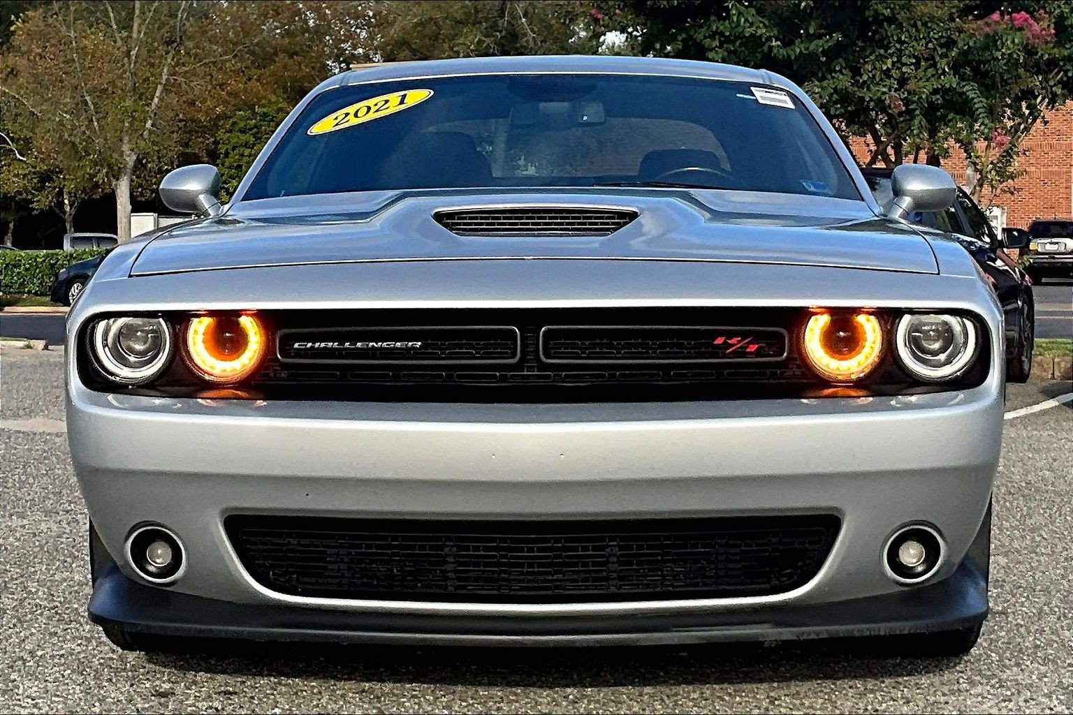Used 2021 Dodge Challenger R/T RWD image 3