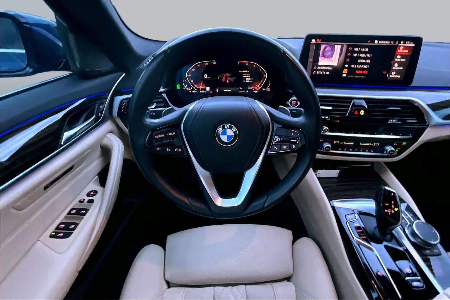 Used 2023 BMW 530i w/ Premium Package RWD image 6