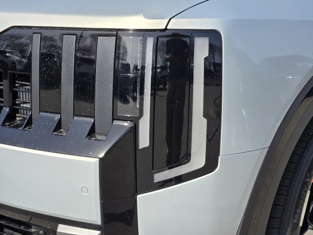 New 2027 Kia Telluride S w/ Towing Package image 6