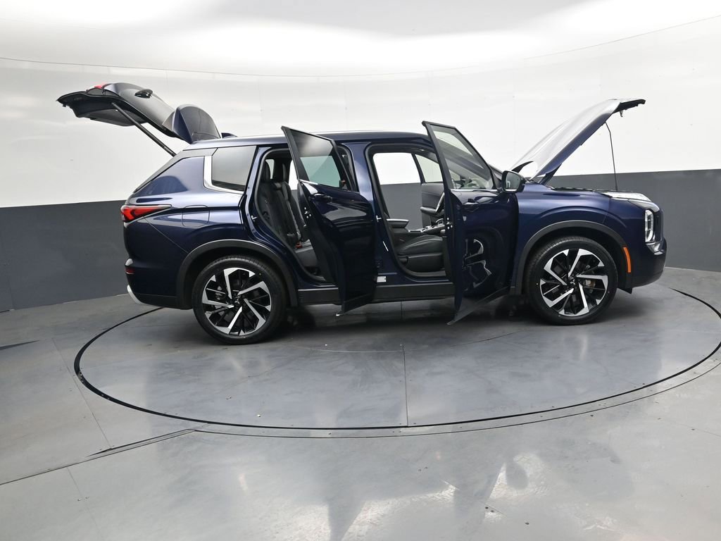Used 2022 Mitsubishi Outlander SE AWD/4WD image 27