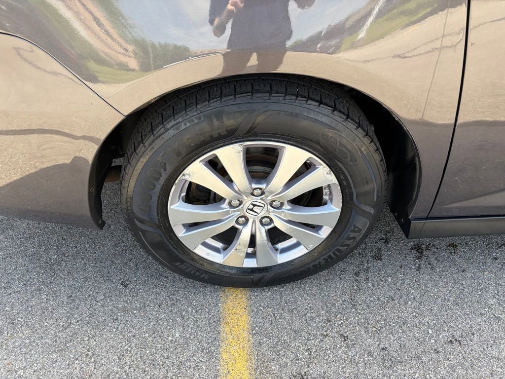 Used 2014 Honda Odyssey EX-L image 46