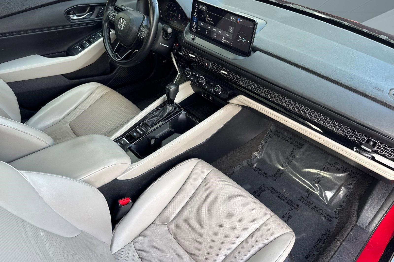 Certified 2023 Honda Accord EX-L image 31