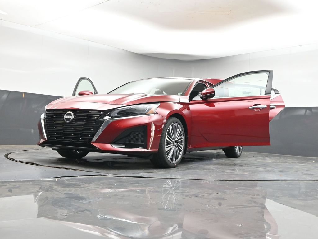 New 2025 Nissan Altima 2.5 SL image 45