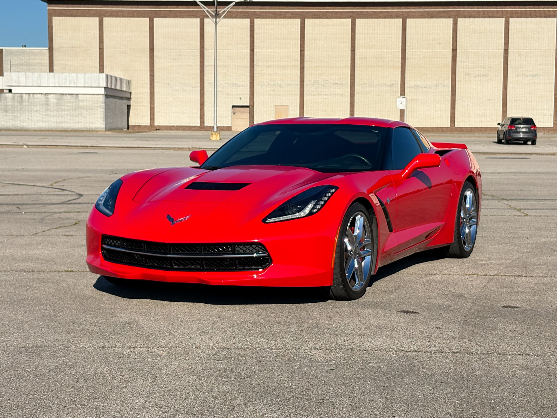 Used 2015 Chevrolet Corvette Stingray Coupe w/ 2LT Preferred Equipment Group RWD image 4