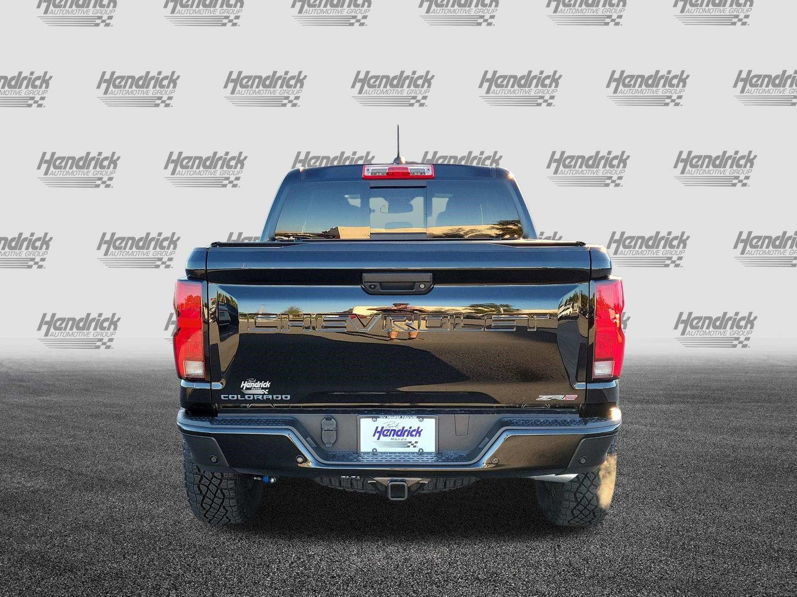 Used 2026 Chevrolet Colorado ZR2 w/ Technology Package AWD/4WD image 6