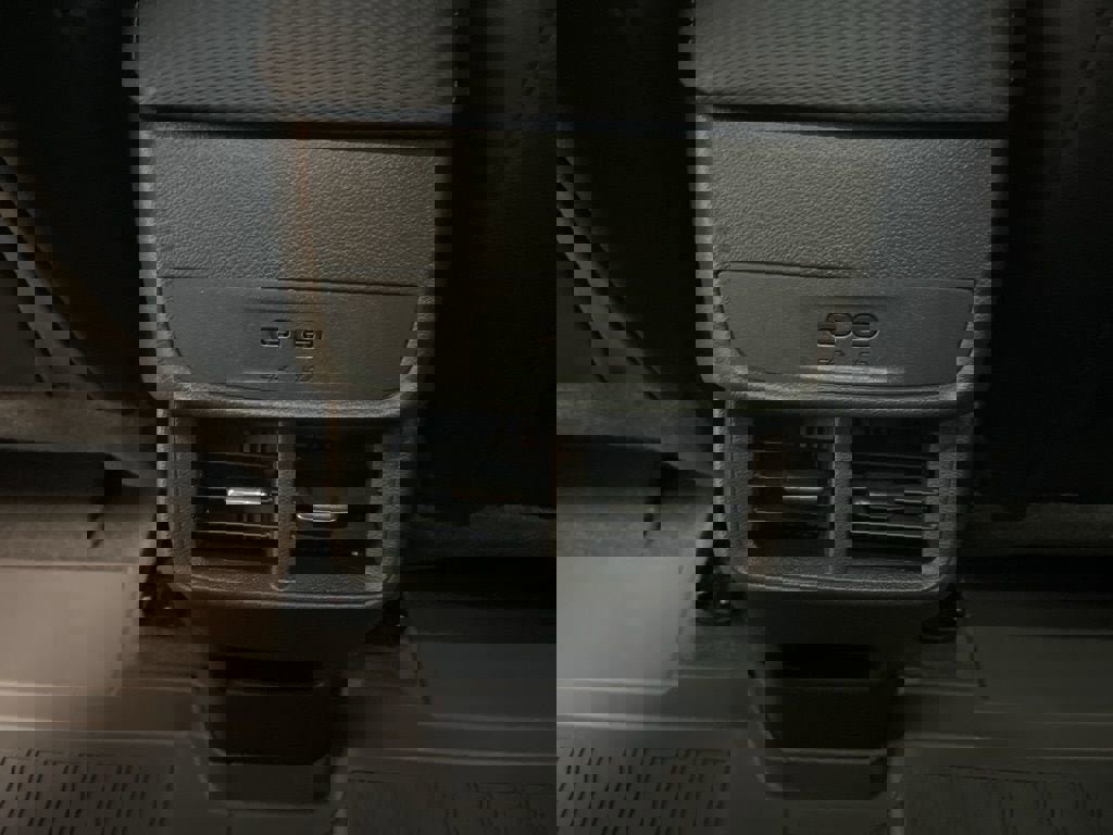 New 2026 Chevrolet Equinox LT w/ Convenience Package II image 30