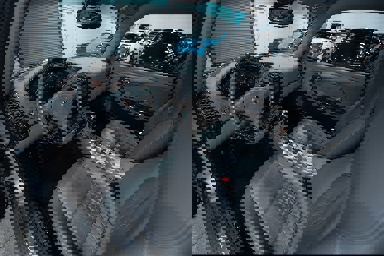 Used 2001 Porsche 911 Turbo image 18