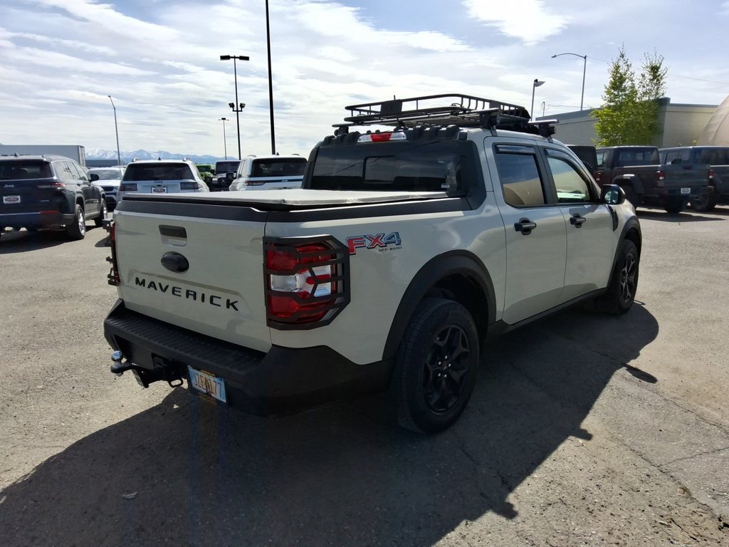 Used 2024 Ford Maverick Lariat w/ FX4 Off-Road Package AWD/4WD image 8