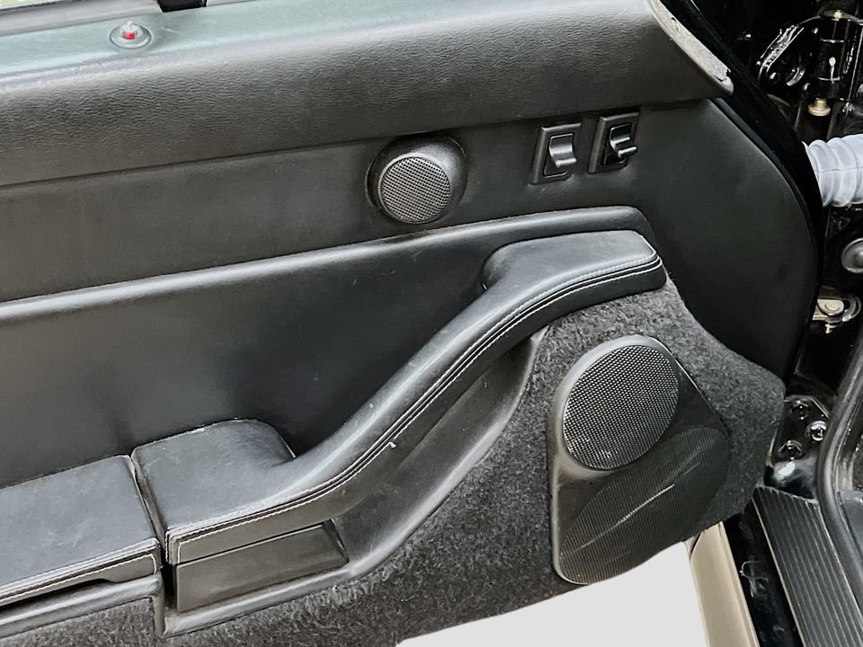 Used 1997 Porsche 911 Turbo AWD/4WD image 18