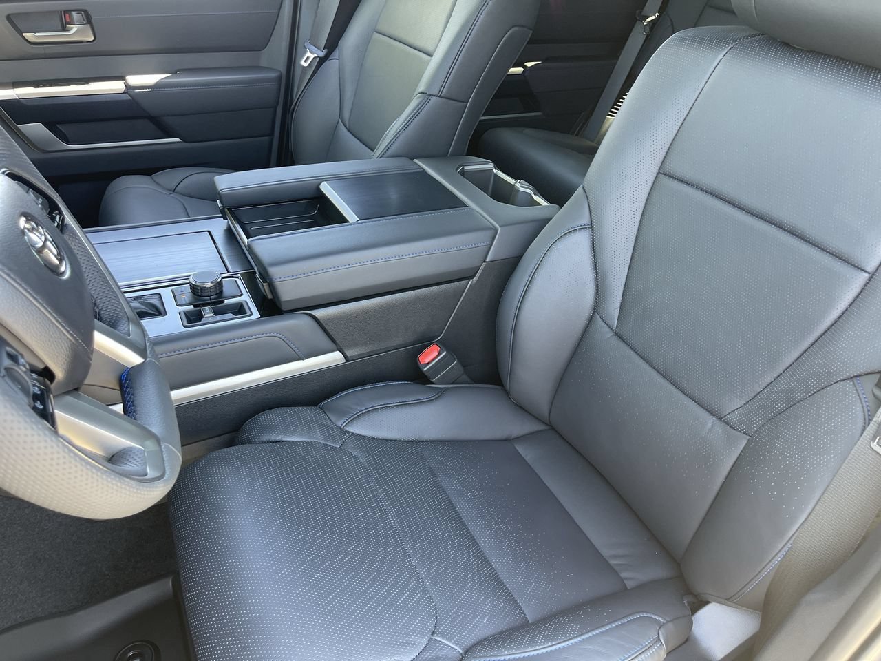 New 2026 Toyota Sequoia Platinum AWD/4WD image 22