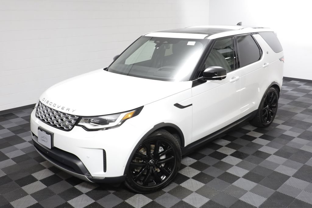 Certified 2026 Land Rover Discovery S AWD/4WD image 2