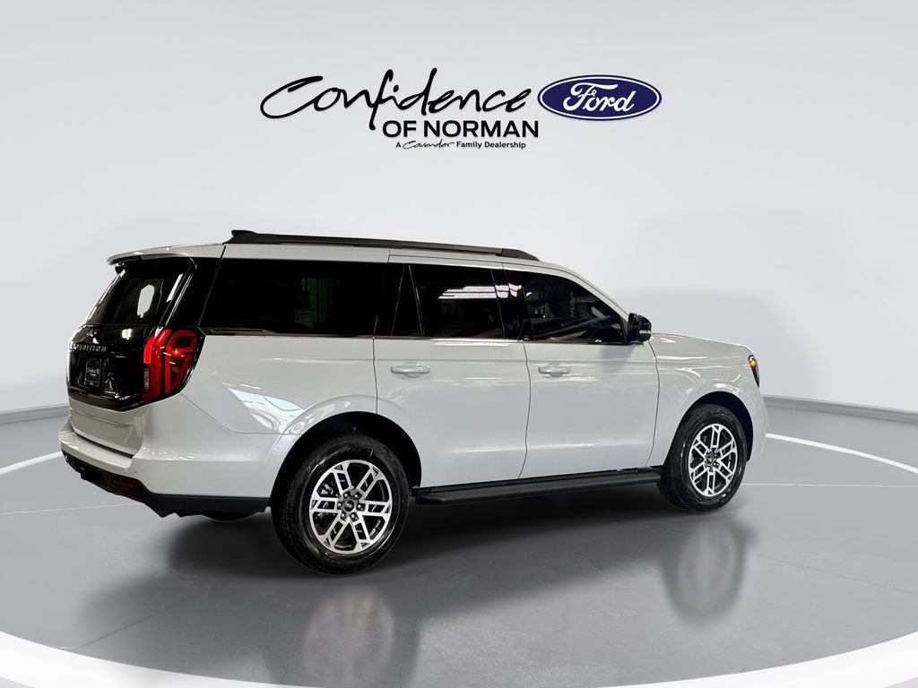 New 2026 Ford Expedition Active AWD/4WD image 9