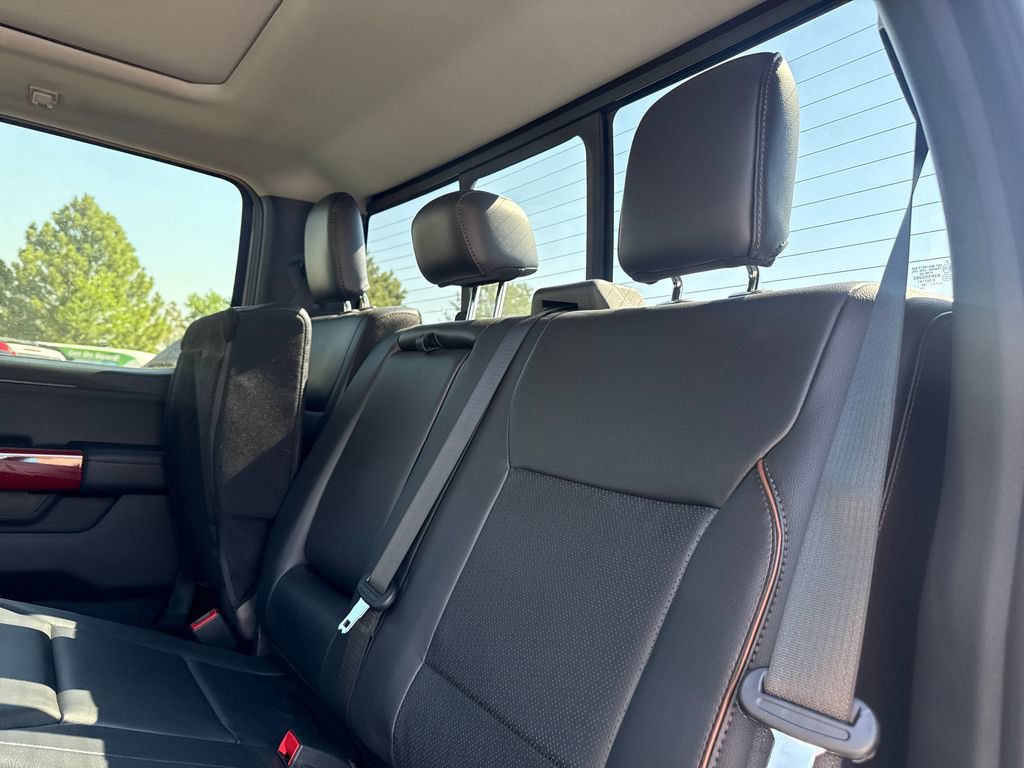 Used 2025 Ford F250 Lariat w/ Lariat Ultimate Package AWD/4WD image 23